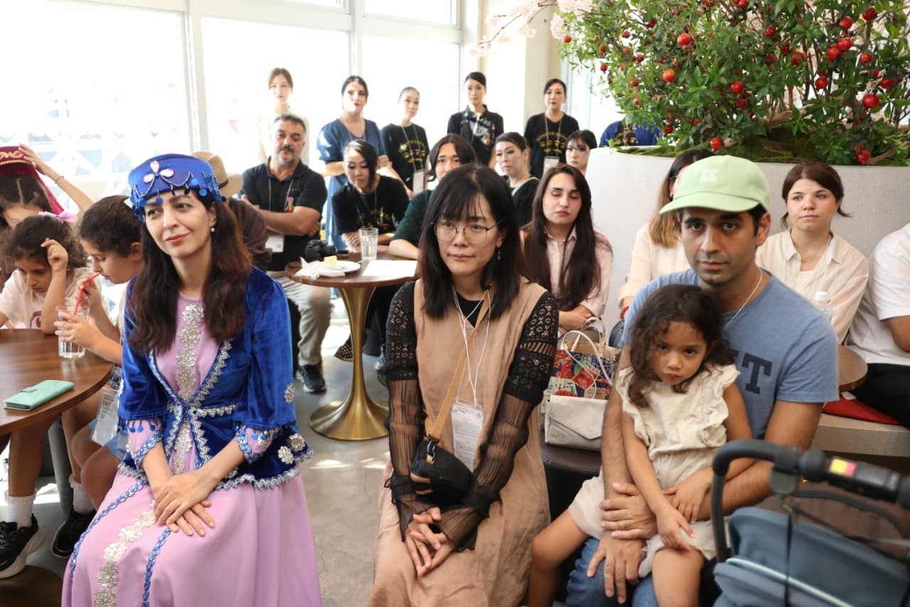 Fuad Muradov Yaponiyadakı Azərbaycan icması ilə görüşüb - FOTOLAR